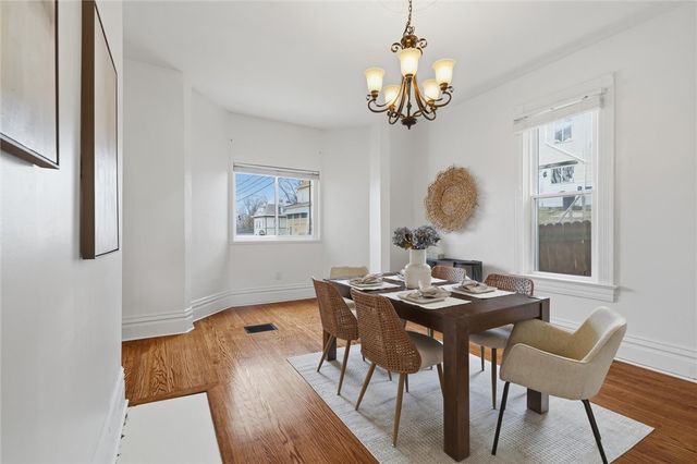 59 Maplewood Ave, Crafton, PA 15205