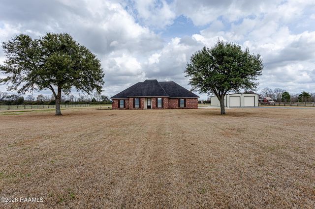 326 Durousseau Road, Opelousas, LA 70570