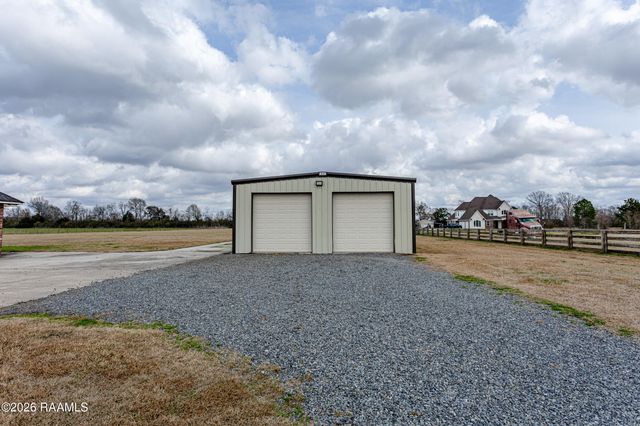 326 Durousseau Road, Opelousas, LA 70570