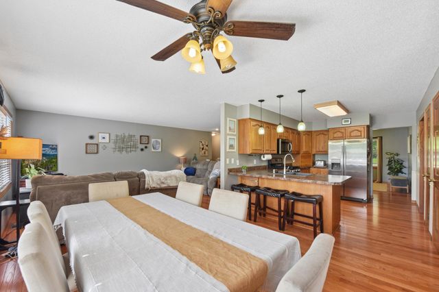 908 Martys Way, Osceola, WI 54020