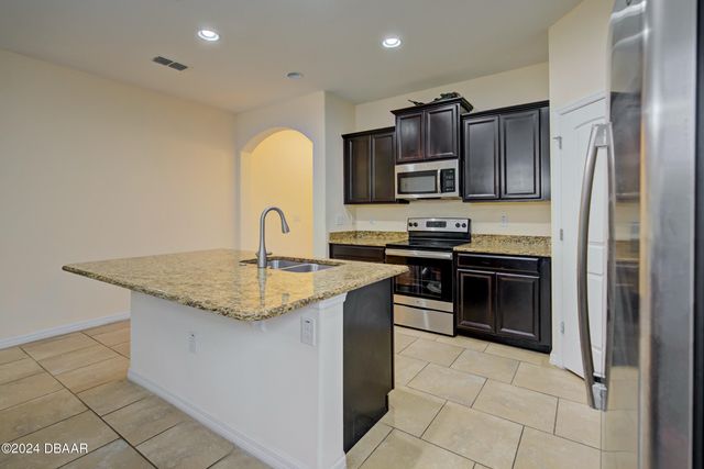 265 Birkdale Drive, Daytona Beach, FL 32124