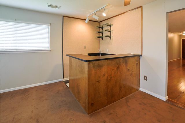 9844 Oriole, Conroe, TX 77385