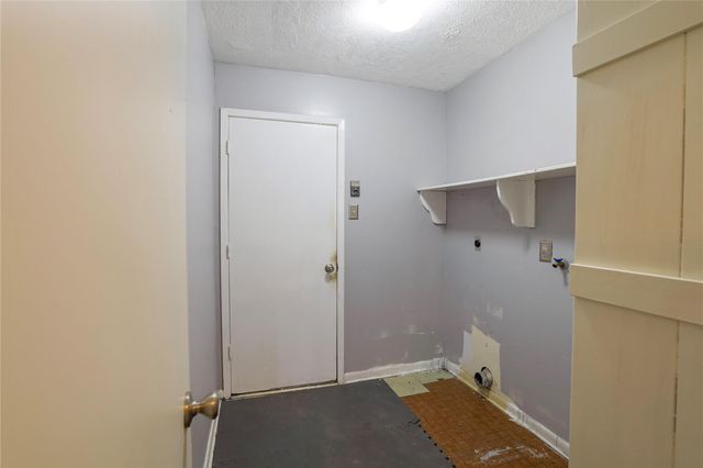 9844 Oriole, Conroe, TX 77385