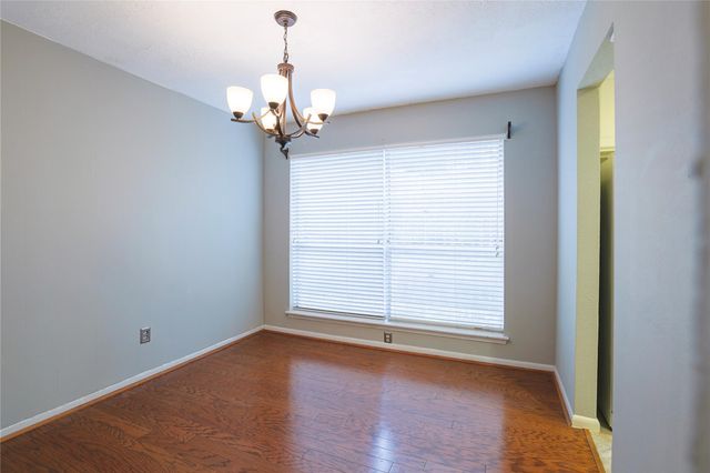 9844 Oriole, Conroe, TX 77385