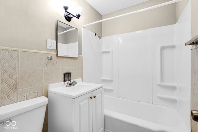 2308 W 16th Street, Anderson, IN 46016