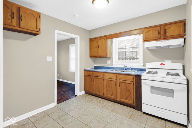 2308 W 16th Street, Anderson, IN 46016