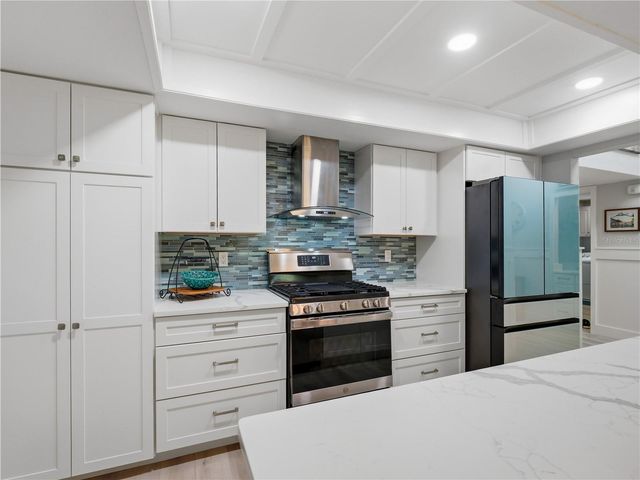 214 CANTERBURY CIRCLE, New Smyrna Beach, FL 32168