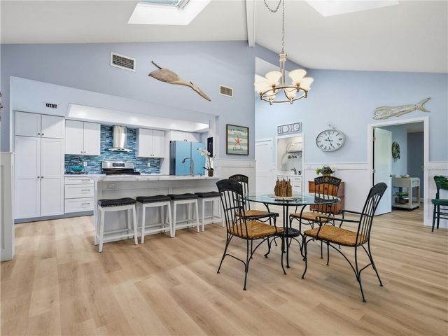 214 CANTERBURY CIRCLE, New Smyrna Beach, FL 32168
