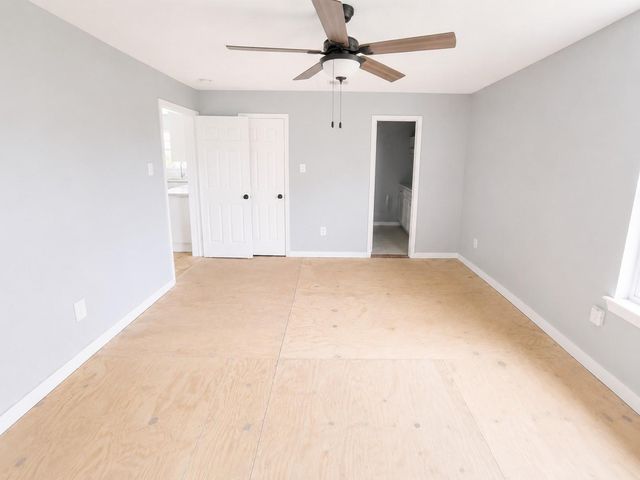 2308 Hollywood Avenue, Galveston, TX 77551