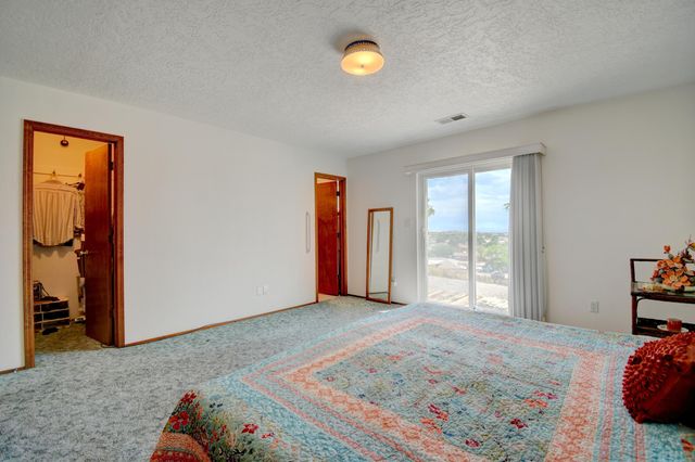 1195 Comanche Court SE, Rio Rancho, NM 87124