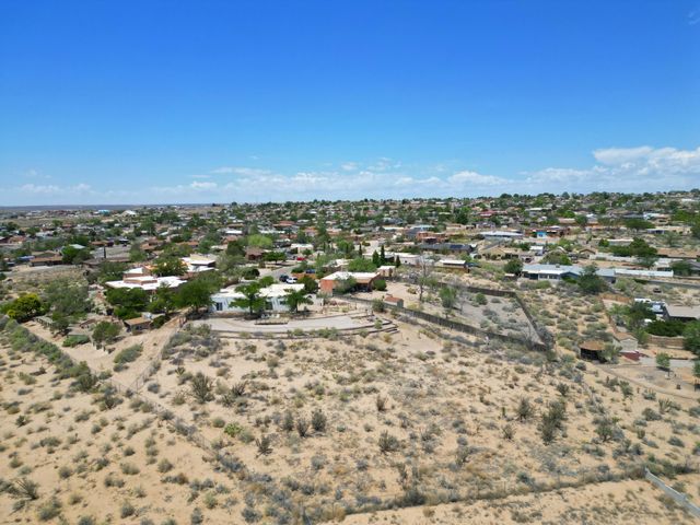 1195 Comanche Court SE, Rio Rancho, NM 87124