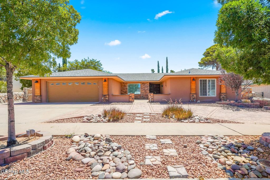 6504 La Cadena Drive, El Paso, TX 79912