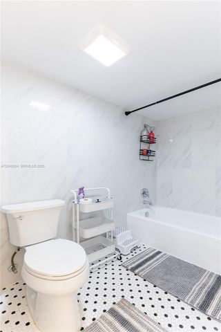 290 174th St 318, Sunny Isles Beach, FL 33160