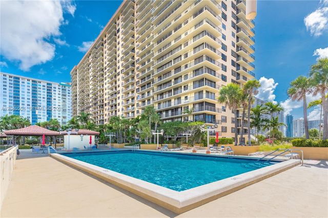 290 174th St 318, Sunny Isles Beach, FL 33160