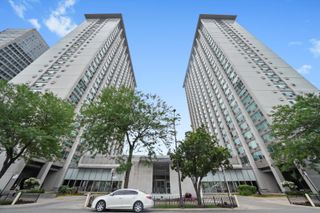 3600 N Lake Shore Drive 1309, Chicago, IL 60613
