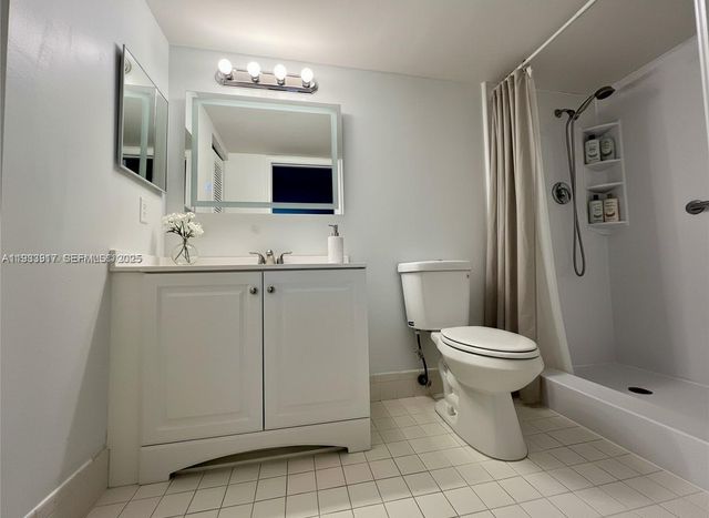 801 SW 133rd Ter 317K, Pembroke Pines, FL 33027