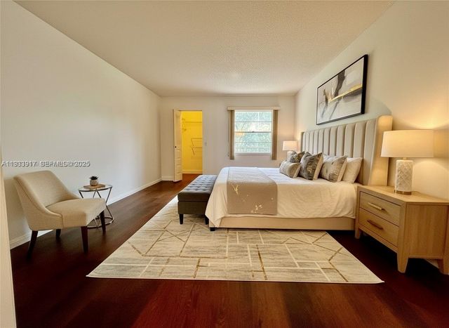 801 SW 133rd Ter 317K, Pembroke Pines, FL 33027