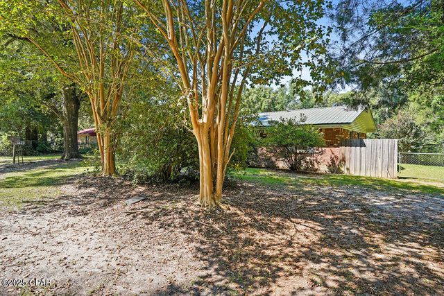 500 N 2nd Street, Chipley, FL 32428