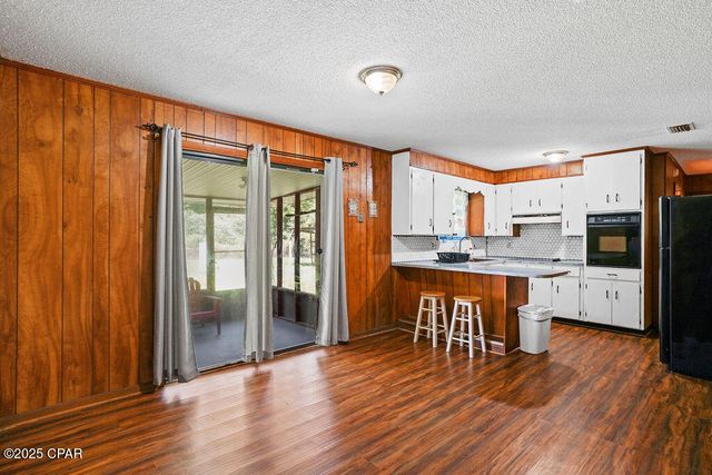 500 N 2nd Street, Chipley, FL 32428