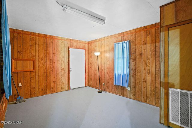 500 N 2nd Street, Chipley, FL 32428