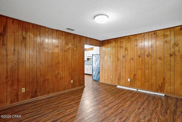 500 N 2nd Street, Chipley, FL 32428