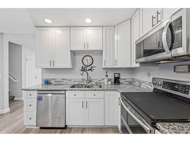 829 S Nome St, Aurora, CO 80012