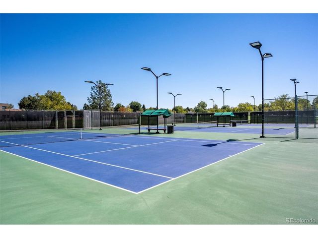 829 S Nome St, Aurora, CO 80012