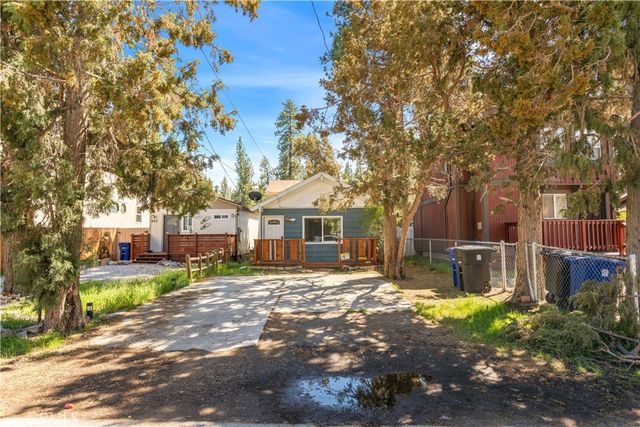 906 W Aeroplane, Big Bear City, CA 92314