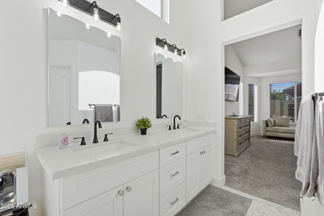2906 E MERRILL Avenue, Gilbert, AZ 85234