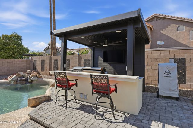 2906 E MERRILL Avenue, Gilbert, AZ 85234