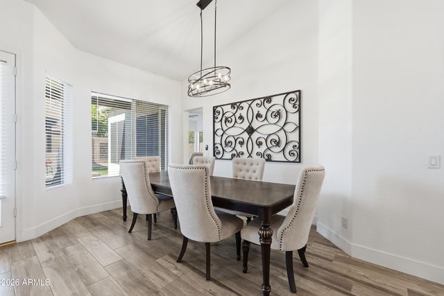 2906 E MERRILL Avenue, Gilbert, AZ 85234