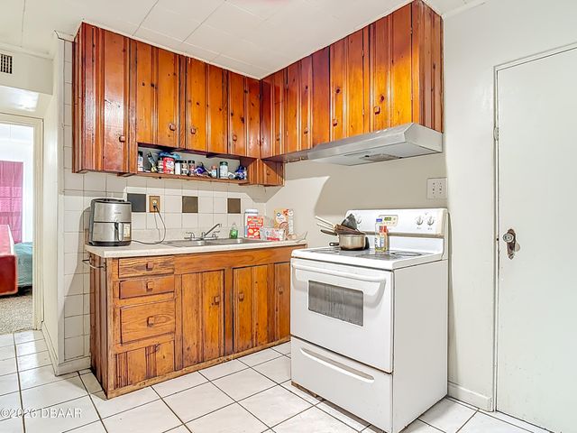 210 Herb Court, Port Orange, FL 32129