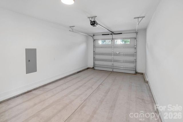 308 N Caldwell Avenue, Newton, NC 28658