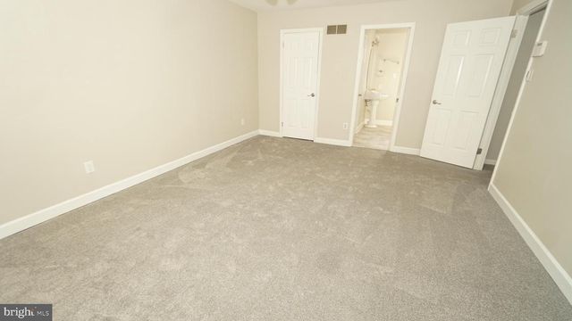 215 DURHAM CT, Fairless Hills, PA 19030