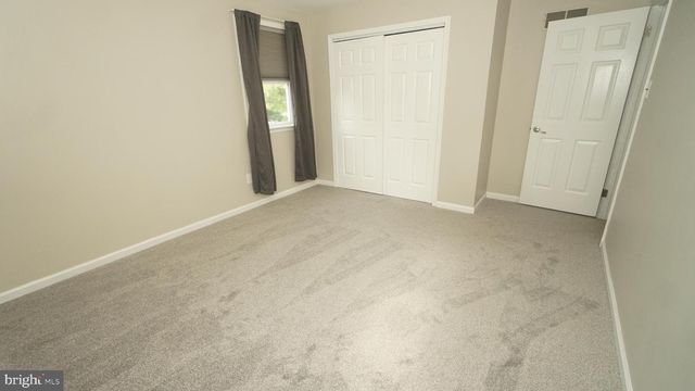 215 DURHAM CT, Fairless Hills, PA 19030