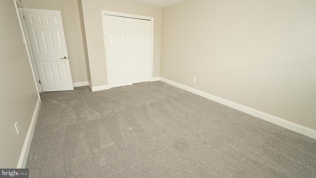 215 DURHAM CT, Fairless Hills, PA 19030