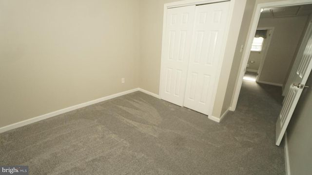 215 DURHAM CT, Fairless Hills, PA 19030