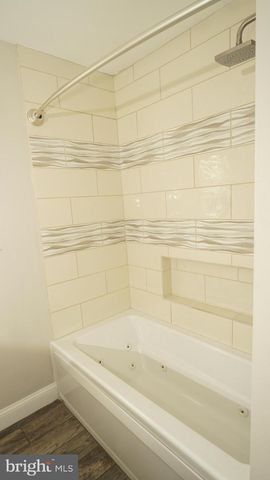 215 DURHAM CT, Fairless Hills, PA 19030