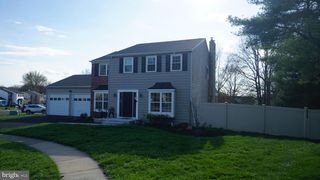 215 DURHAM CT, Fairless Hills, PA 19030