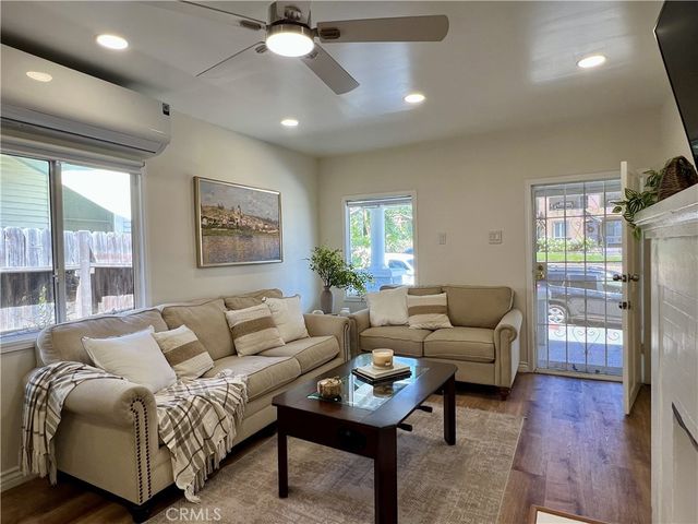 1157 W 2nd, San Pedro, CA 90731