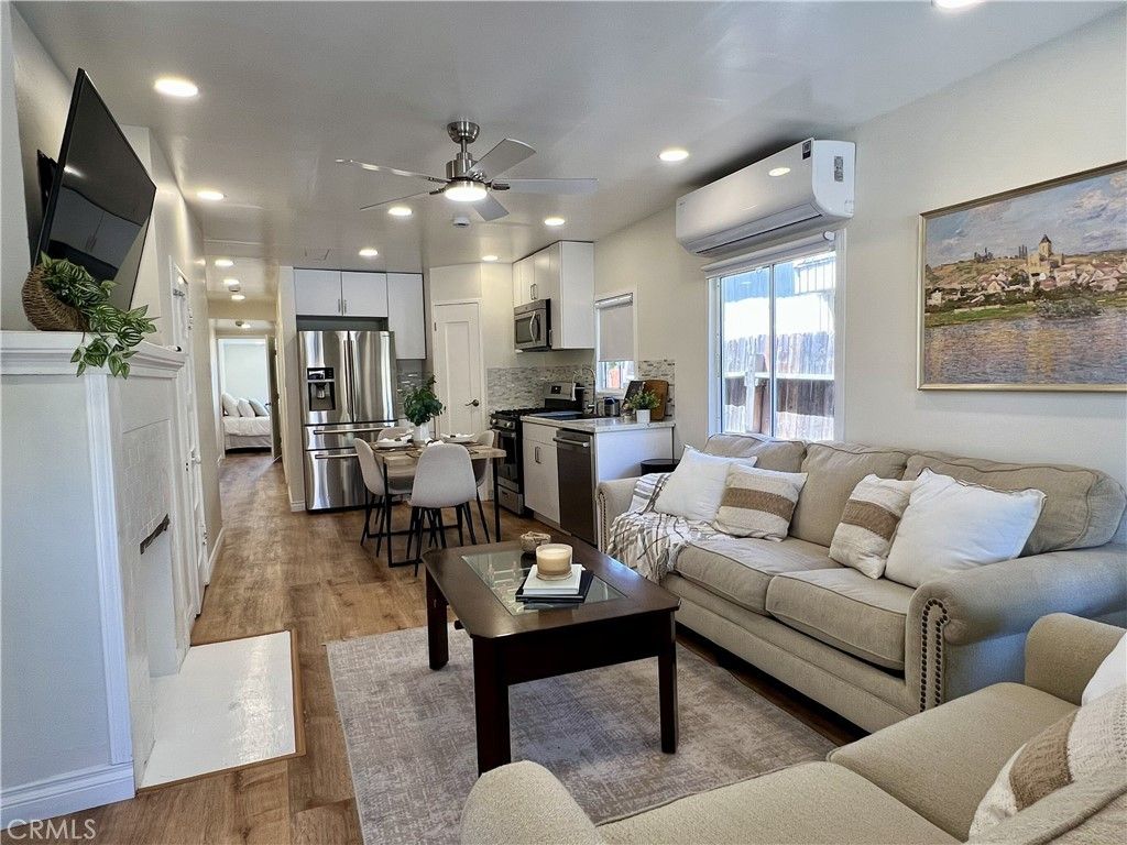 1157 W 2nd, San Pedro, CA 90731