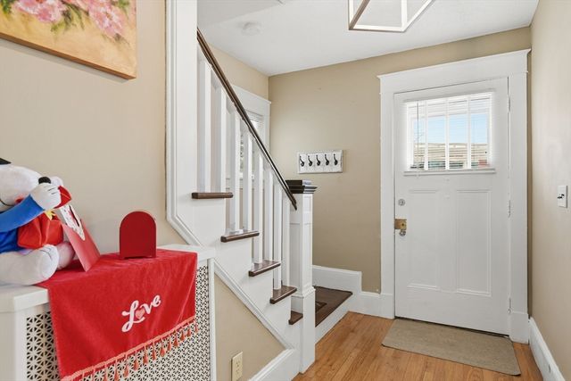 24 Melha Ave, Springfield, MA 01104