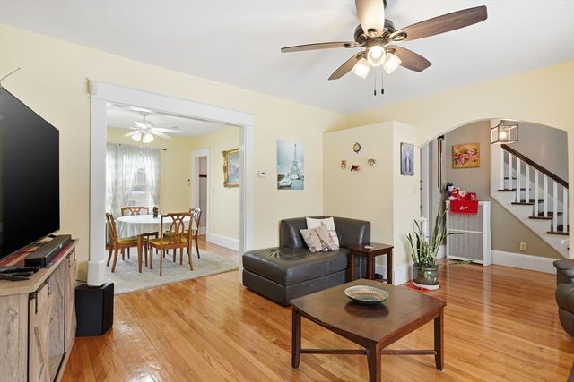 24 Melha Ave, Springfield, MA 01104