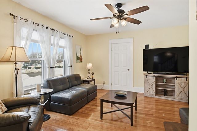 24 Melha Ave, Springfield, MA 01104