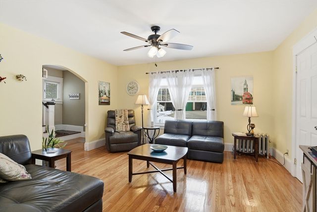 24 Melha Ave, Springfield, MA 01104