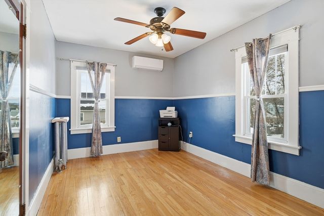 24 Melha Ave, Springfield, MA 01104