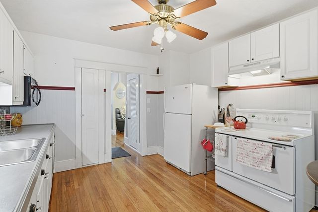 24 Melha Ave, Springfield, MA 01104