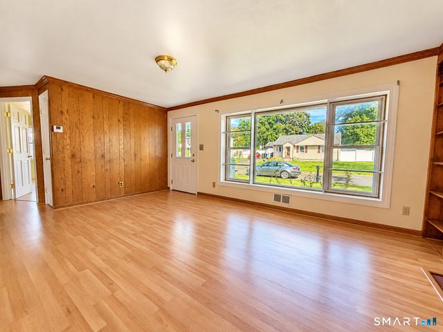 1 Lois Avenue, Southington, CT 06479