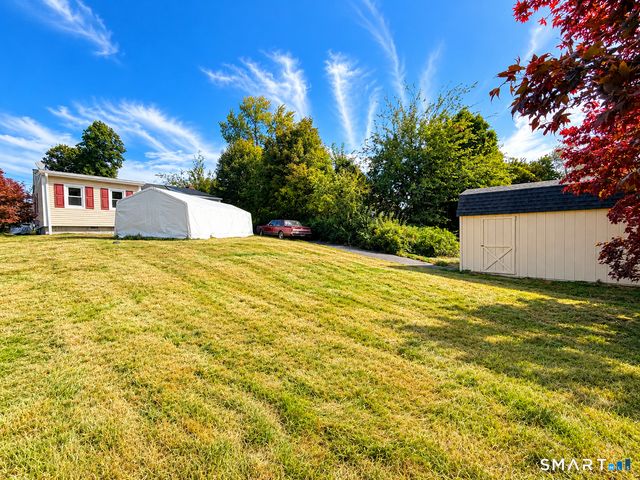 1 Lois Avenue, Southington, CT 06479