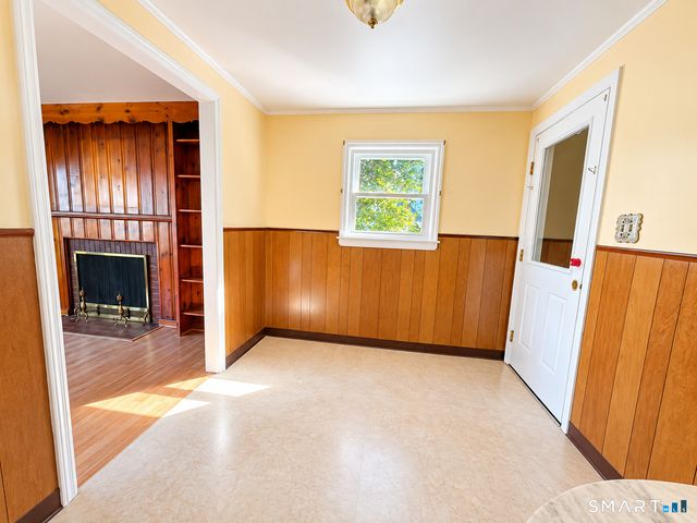 1 Lois Avenue, Southington, CT 06479
